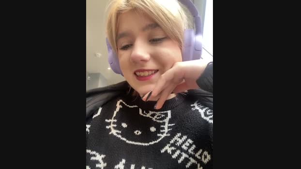 Baby__Naughty StripChat Female 21-01-2025
