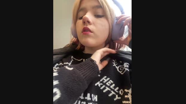 Baby__Naughty StripChat Female 21-01-2025
