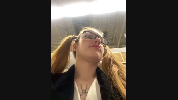Honey___Hot StripChat Female 20-01-2025