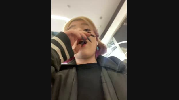 Baby__Naughty StripChat Female 22-01-2025