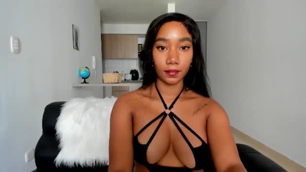 Nia_smith1 MyFreeCams Female 22-01-2025