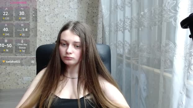 petitelill MyFreeCams Female 22-01-2025
