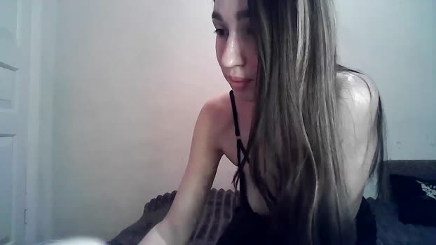 LassCherry18 MyFreeCams Female 23-01-2025