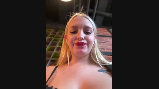 Milkyy_wway StripChat Female 24-01-2025