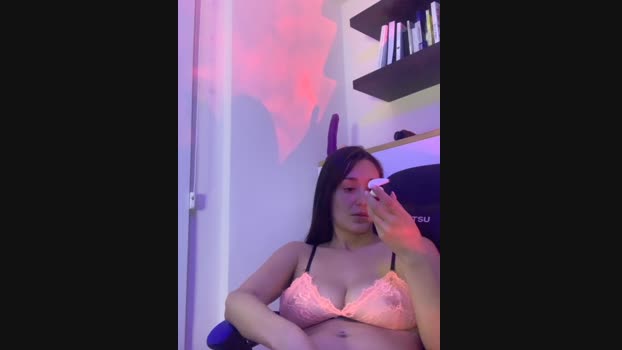 BustyLunaa StripChat Female 24-01-2025