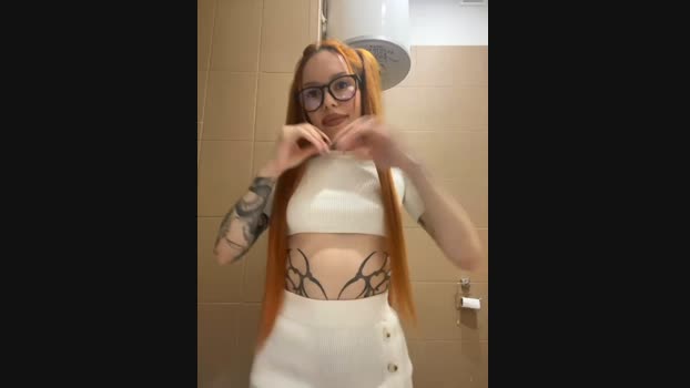babydolll StripChat Female 24-01-2025