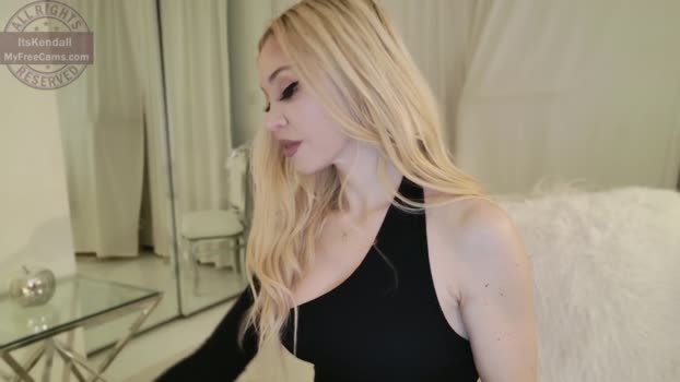 Maddie MyFreeCams Female 25-01-2025