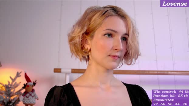 kisskiss_muah StripChat Female 25-01-2025