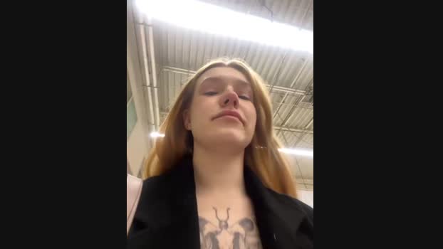 Honey___Hot StripChat Female 26-01-2025