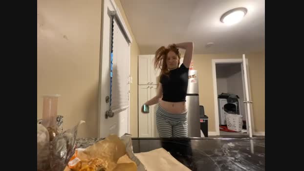 gingerbabe18 StripChat Female 26-01-2025