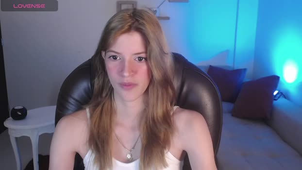 nora_vennucci Chaturbate Female 26-01-2025