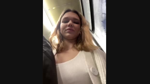 Oh_Anna StripChat Female 28-01-2025