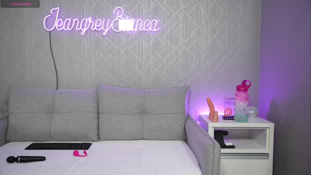 jeangreybianca Chaturbate Female 28-01-2025