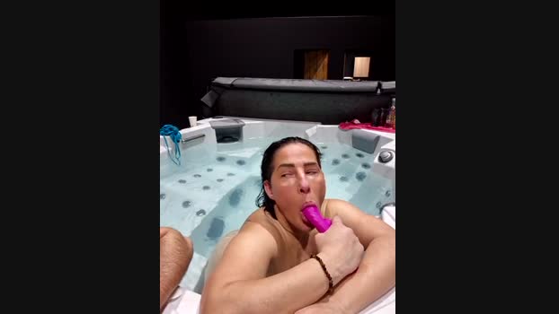 couplehot3sex StripChat Female 29-01-2025