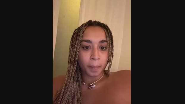 Naomisroom StripChat Female 31-01-2025