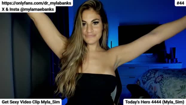 MylaBanks MyFreeCams Female 01-02-2025