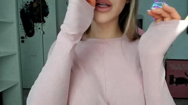 Stepsister99 MyFreeCams Female 03-02-2025