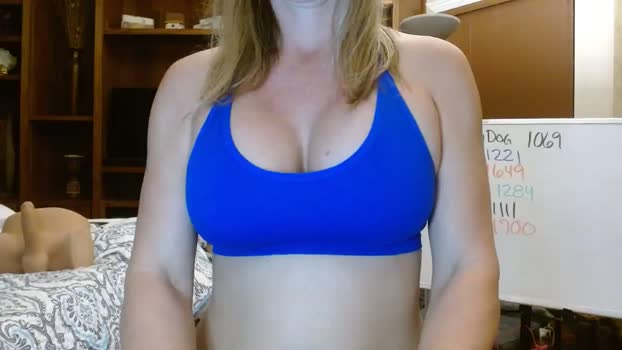 Autumn_Blonde MyFreeCams Female 04-02-2025