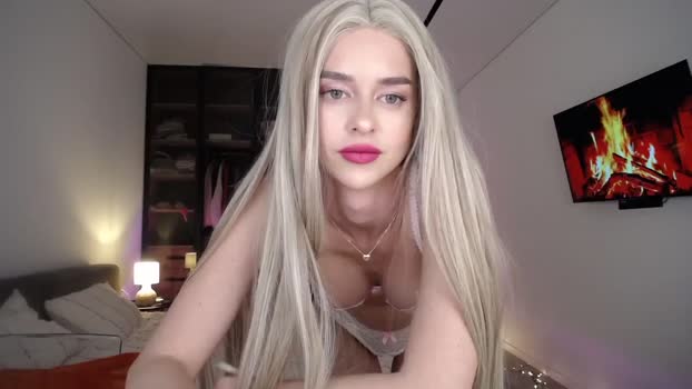 AvrilDollX MyFreeCams Female 03-02-2025