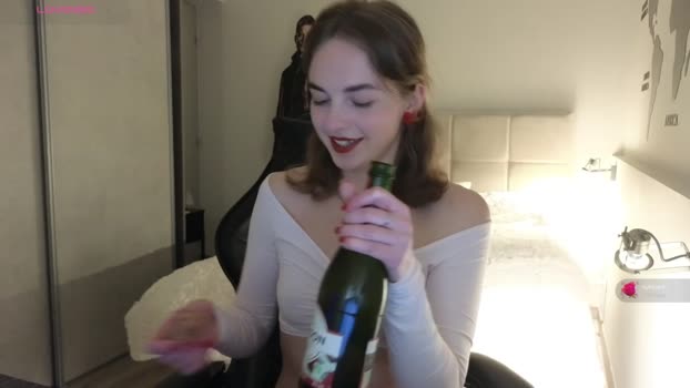 Aliannaa MyFreeCams Female 04-02-2025