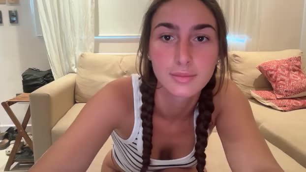 Kikiii_xx MyFreeCams Female 04-02-2025
