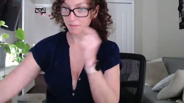 Sarah_Stark MyFreeCams Female 06-02-2025