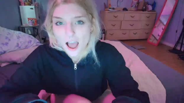 DuckChan0 MyFreeCams Female 07-02-2025