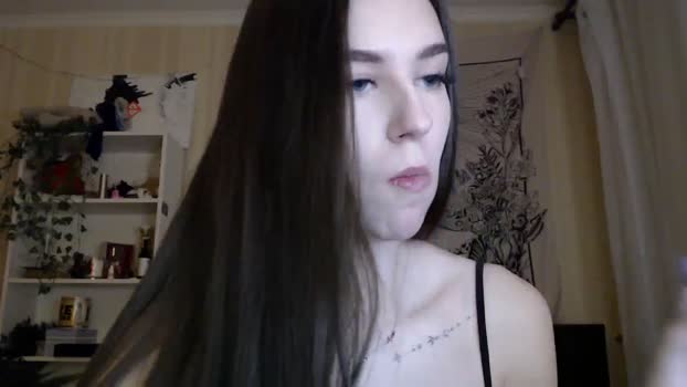 ElsieF_ MyFreeCams Female 07-02-2025