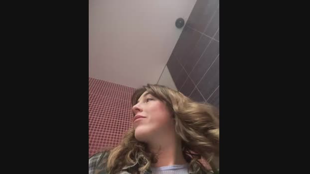 MommmyYummy StripChat Female 10-02-2025