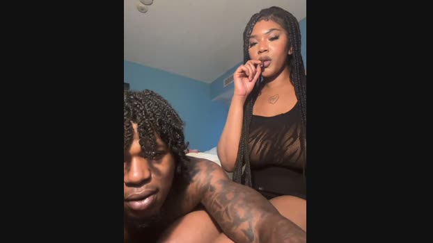 squirmxx10 StripChat Female 10-02-2025