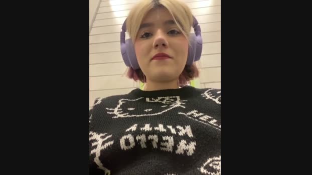 Baby__Naughty StripChat Female 11-02-2025