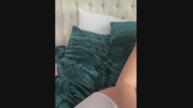 LoveLillyy StripChat Female 10-02-2025
