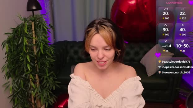 Maya_Berry_ StripChat Female 10-02-2025