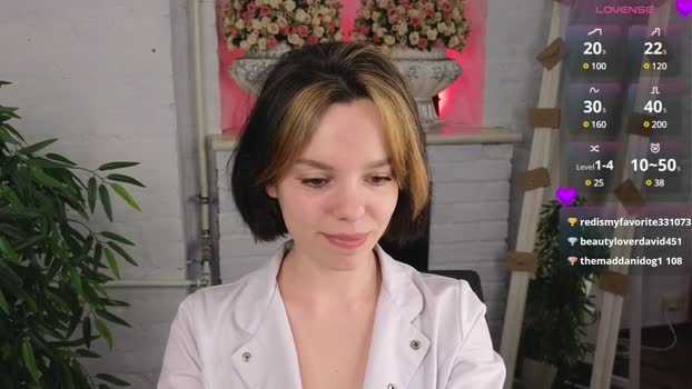 Maya_Berry_ StripChat Female 11-02-2025