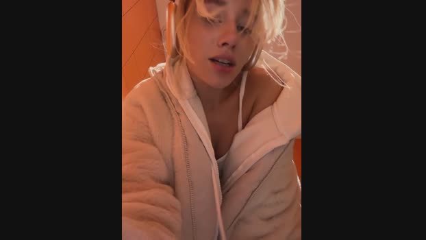 SSSATIVA_model StripChat Female 13-02-2025