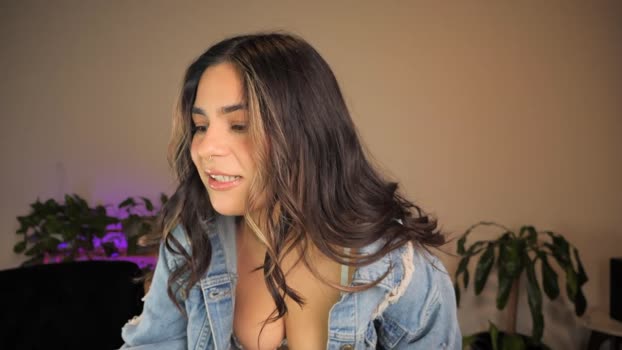 doubedeesarai Chaturbate Female 13-02-2025