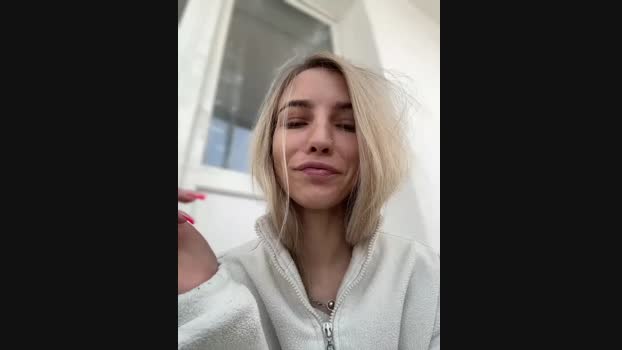 Adelina0001 StripChat Female 17-02-2025