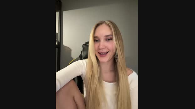 MariaTull StripChat Female 18-02-2025