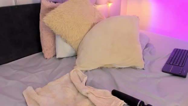 lizza_robert MyFreeCams Female 18-02-2025
