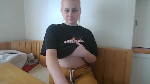 Sky_lover_ MyFreeCams Female 22-02-2025
