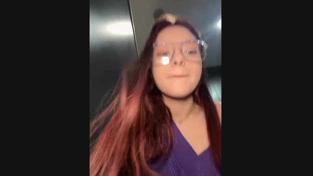 Times__Square StripChat Female 21-02-2025