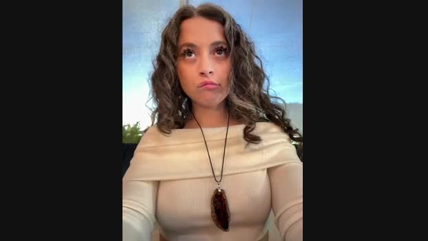 Lina_twin StripChat Female 23-02-2025