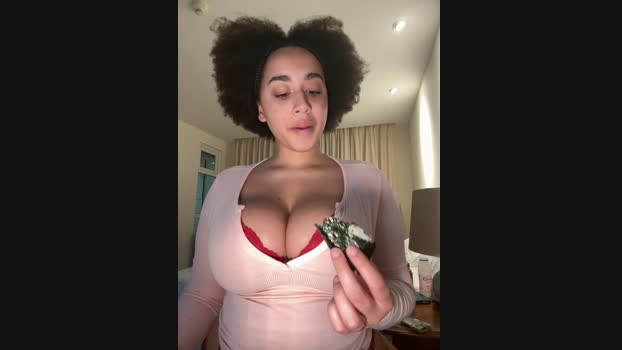 Naomisroom StripChat Female 25-02-2025