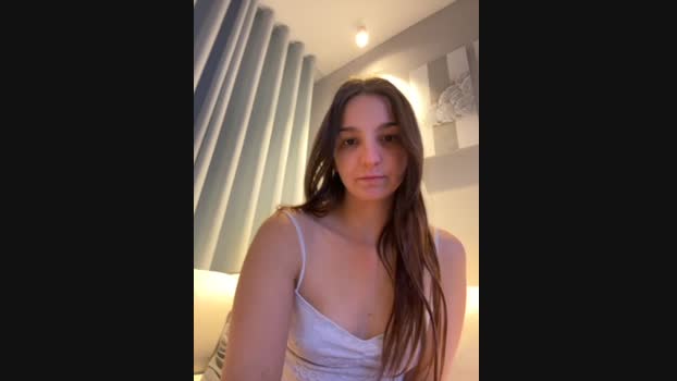 DoriDeluxe66 StripChat Female 26-02-2025