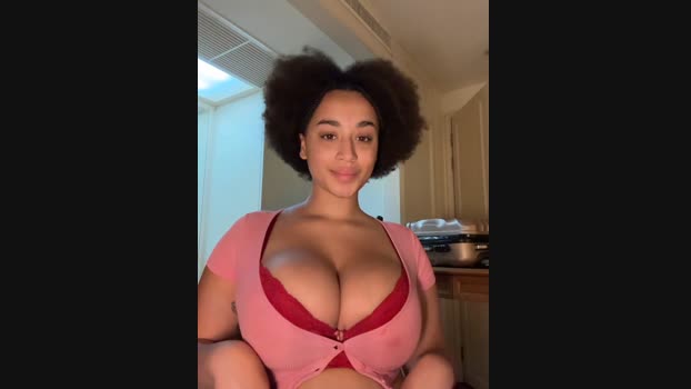 Naomisroom StripChat Female 26-02-2025