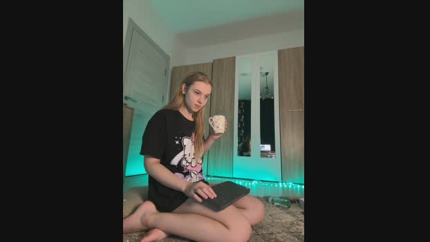 freiiaflower StripChat Female 26-02-2025