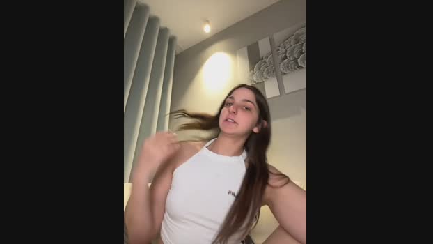 DoriDeluxe66 StripChat Female 27-02-2025