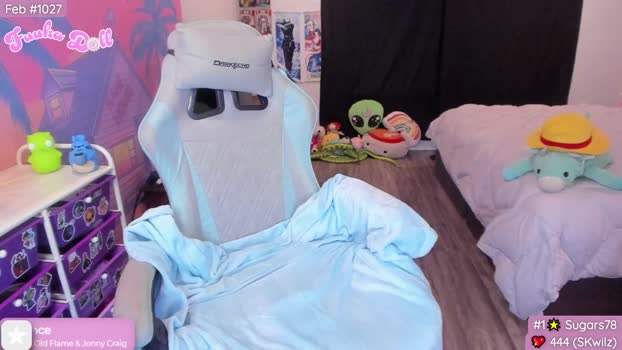 CosmicNeko MyFreeCams Female 28-02-2025