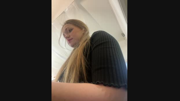 KitteCat StripChat Female 01-03-2025
