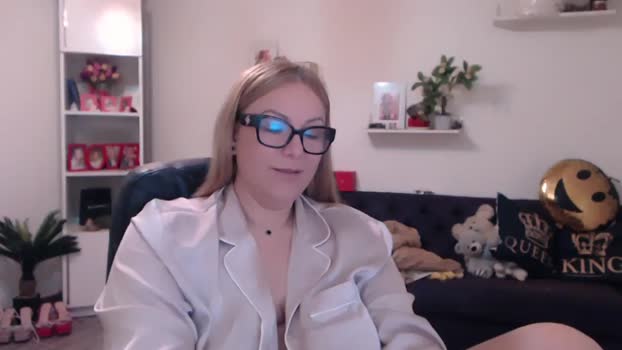 Nicole_Kramm MyFreeCams Female 28-02-2025